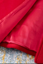 Load image into Gallery viewer, ROSES ARE RED | OUTERWEAR