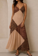 Load image into Gallery viewer, ANIMALISTIC VIBES | DRESS
