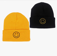 Load image into Gallery viewer, SMILEY FACE BEANIES | ACCESSORIES
